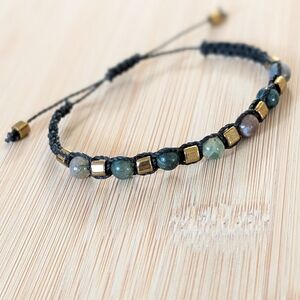 Hand Crafted Black and Gold Beaded Bracelet